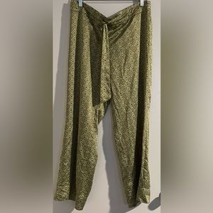 NY&Co Silk Patterned Wide-Legged Pants